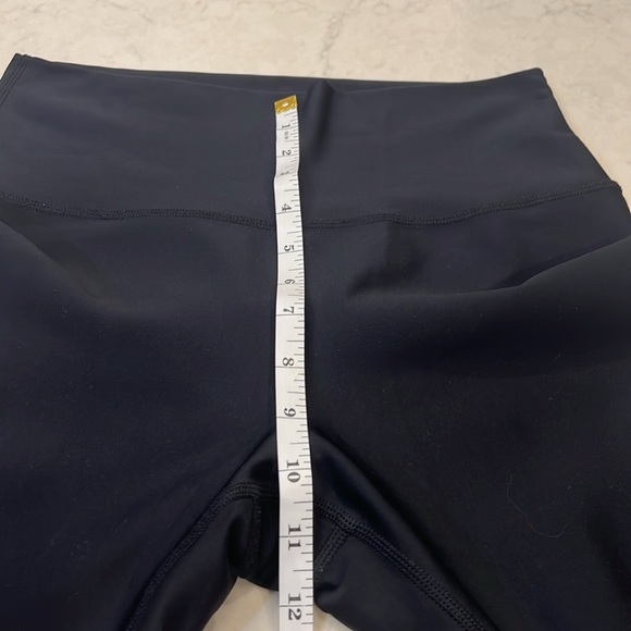 Alo High-Waist Airlift Leggings - Size Large - Picture 7 of 10